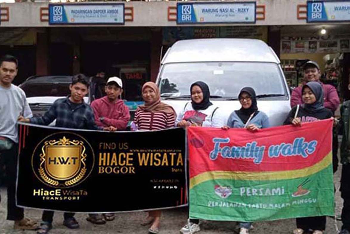Sewa Hiace Gebang Raya